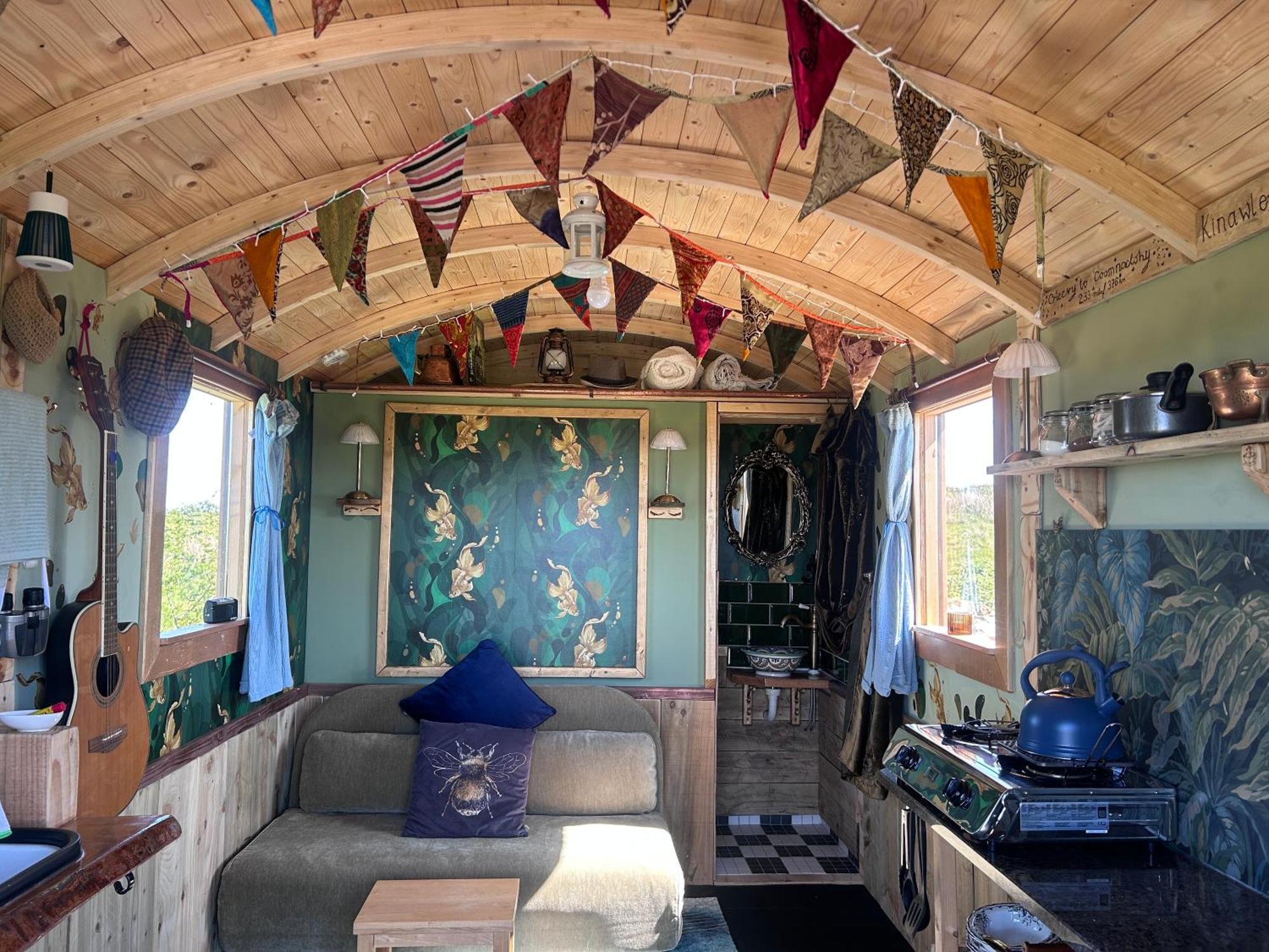 The Creevy Cabin Ballure Quarto foto